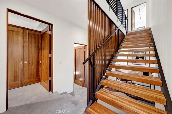$2,778,000 | 325 West Grand View Avenue, Sierra Madre, CA 91024