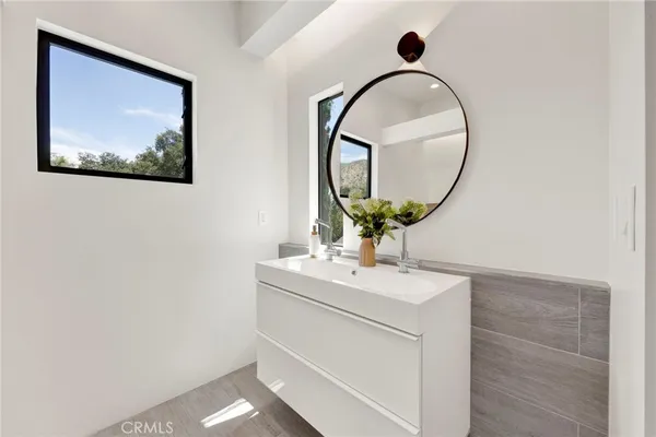 $2,778,000 | 325 West Grand View Avenue, Sierra Madre, CA 91024