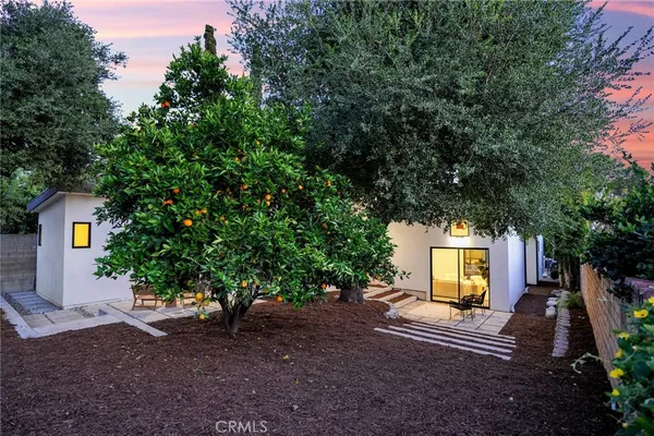$2,778,000 | 325 West Grand View Avenue, Sierra Madre, CA 91024