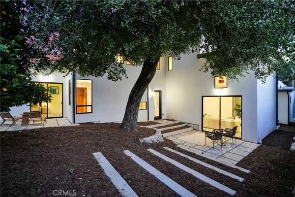 $2,778,000 | 325 West Grand View Avenue, Sierra Madre, CA 91024