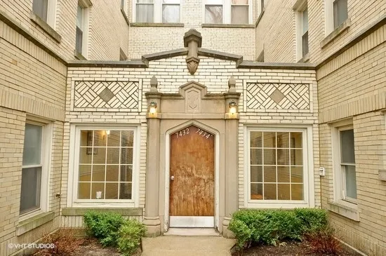 $1,695 | 7432 North Oakley Avenue, Unit 3A, Chicago, IL 60645