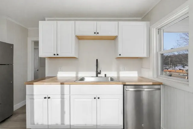 $259,900 | 32 Abbott Street, Waterville, ME 04901