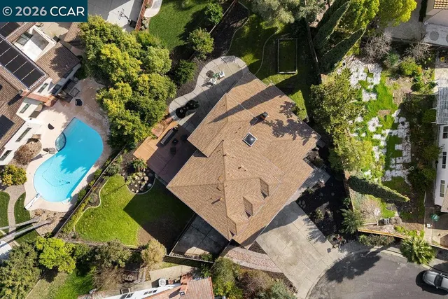 $1,800,000 | 210 Duxbury Court, San Ramon, CA 94583