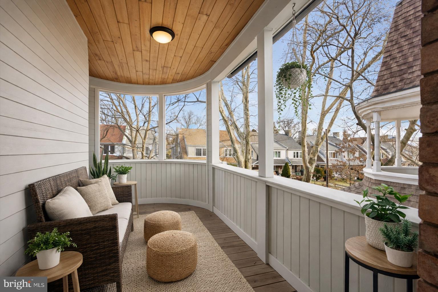 5124 Newhall Street Philadelphia, PA 19144 - Photo 23 of 35 a living room with furniture and a potted plant