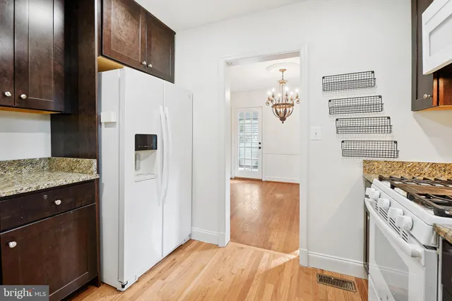 $3,950 | 7000 Exeter Road, Bethesda, MD 20814