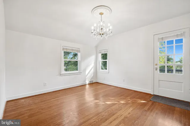 $3,950 | 7000 Exeter Road, Bethesda, MD 20814