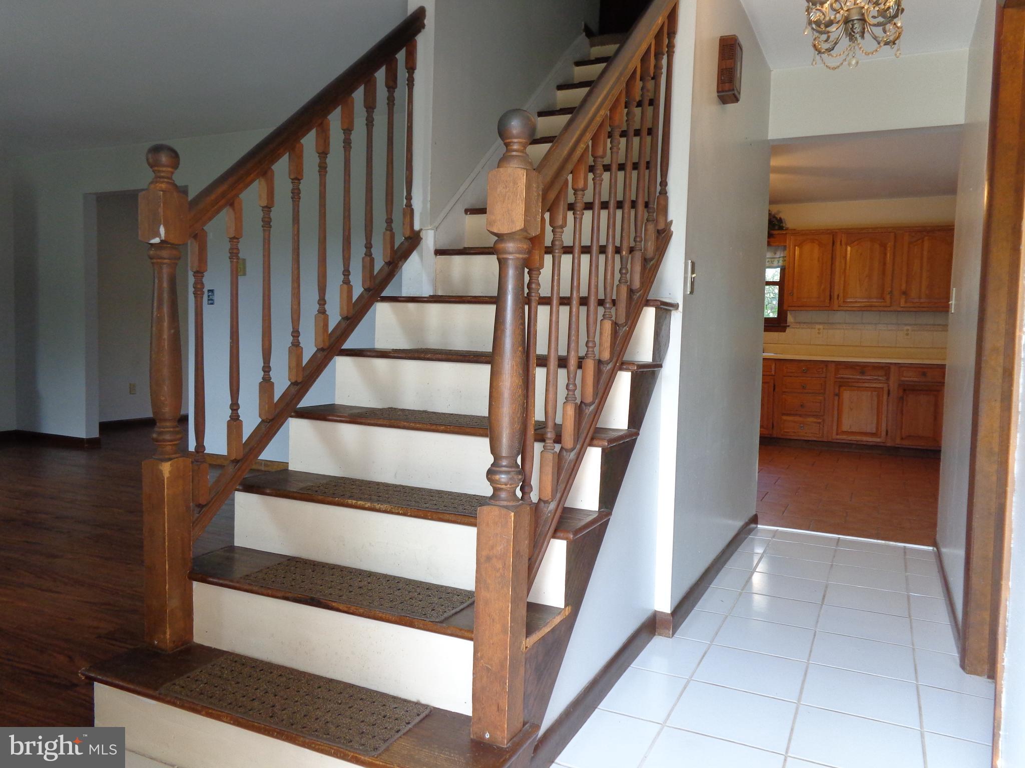 69 Lower Valley Road Christiana, PA 17509 - Photo 3 of 23