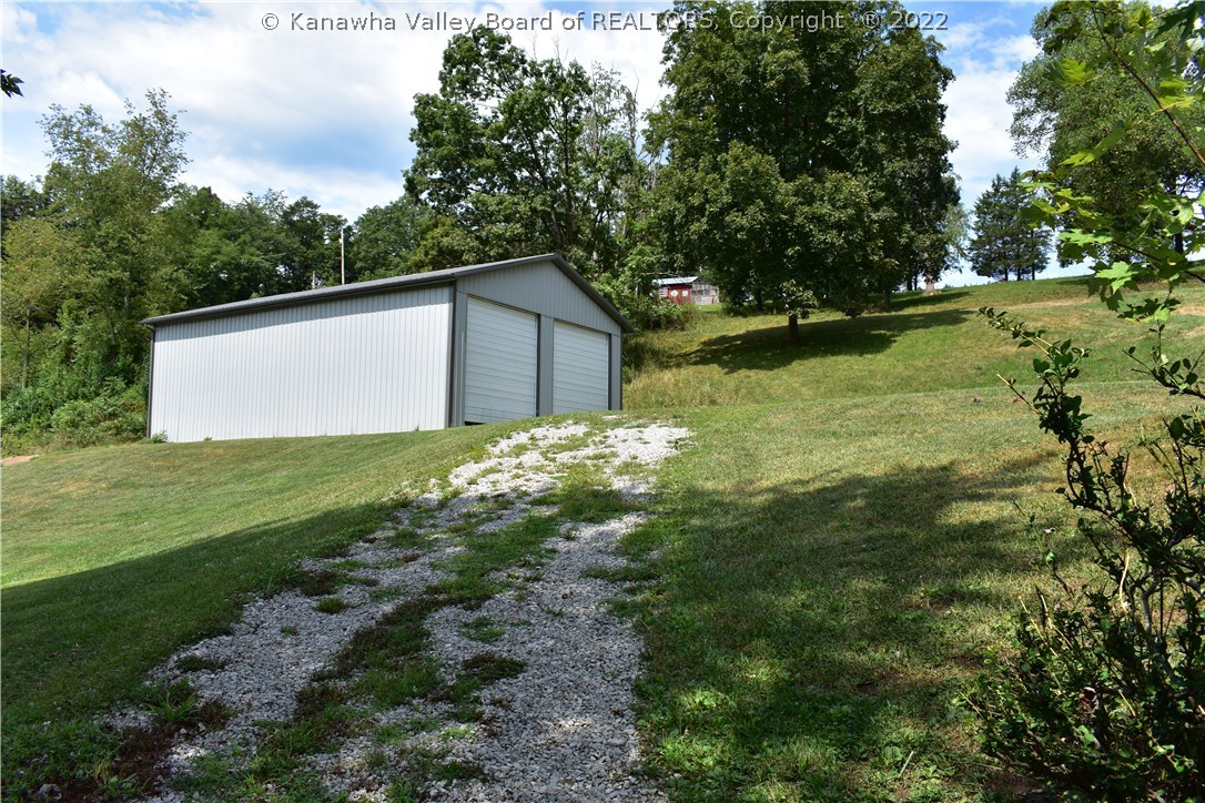 2179 New Hope Road Elkview, WV 25071 - Photo 18 of 23 Gallery Image 18