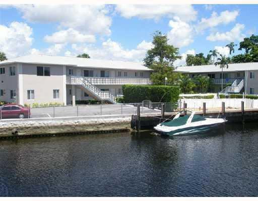 199 East McNab Road, Unit 208 Pompano Beach, FL 33060 - Photo 3 of 11 Exterior Front