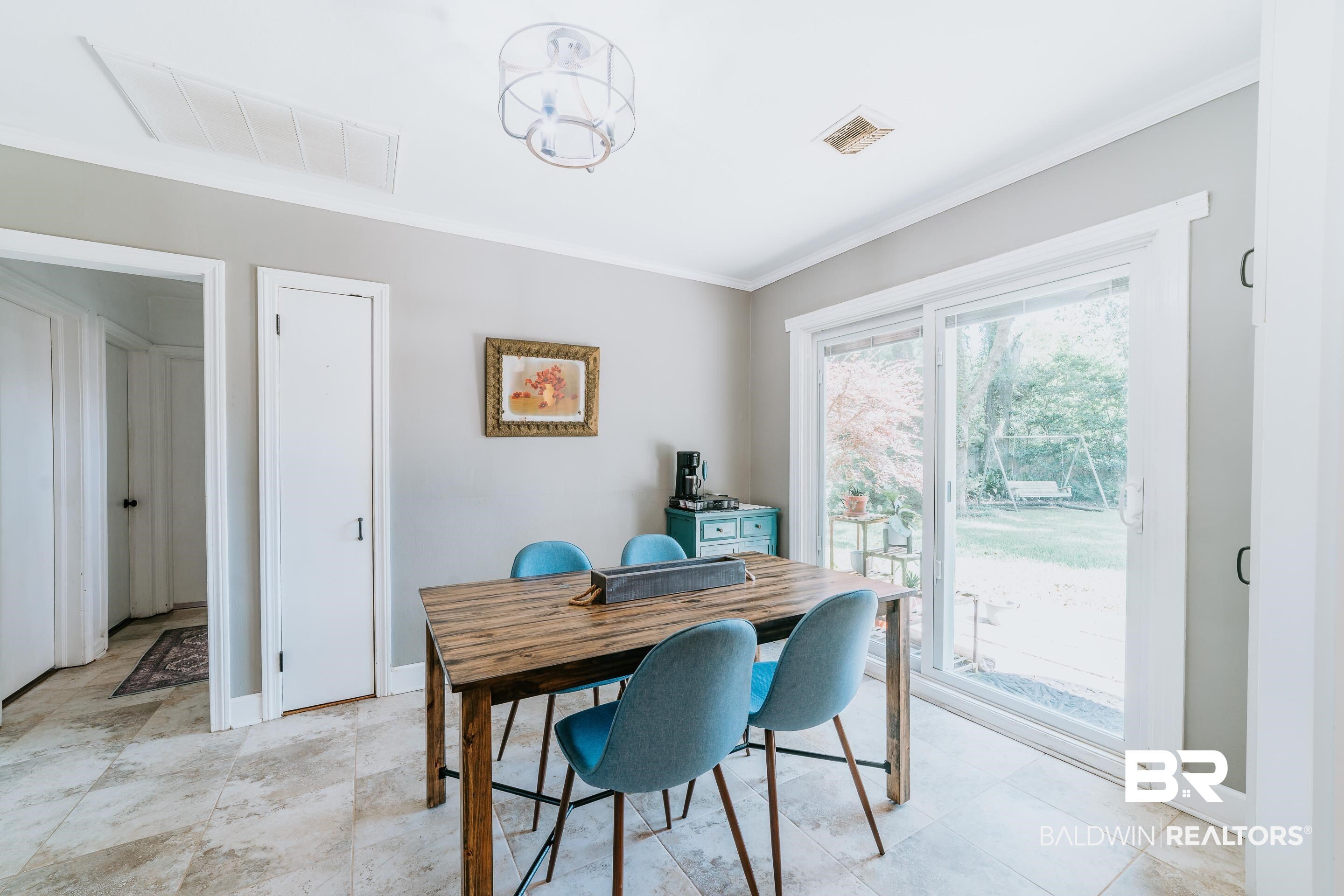 5400 Hilltop Drive North Mobile, AL 36608 - Photo 10 of 33