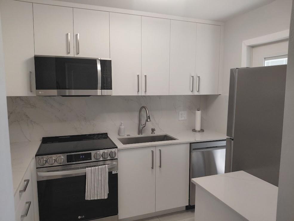 1951 Northeast 39th Street, Unit 127 Lighthouse Point, FL 33064 - Photo 4 of 36