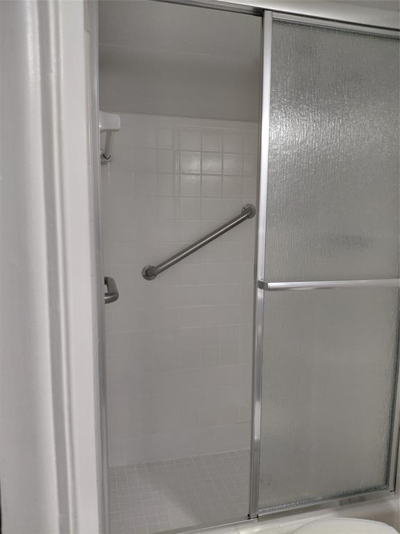 1951 Northeast 39th Street, Unit 127 Lighthouse Point, FL 33064 - Photo 10 of 36 Hallway BathLarge walk in shower