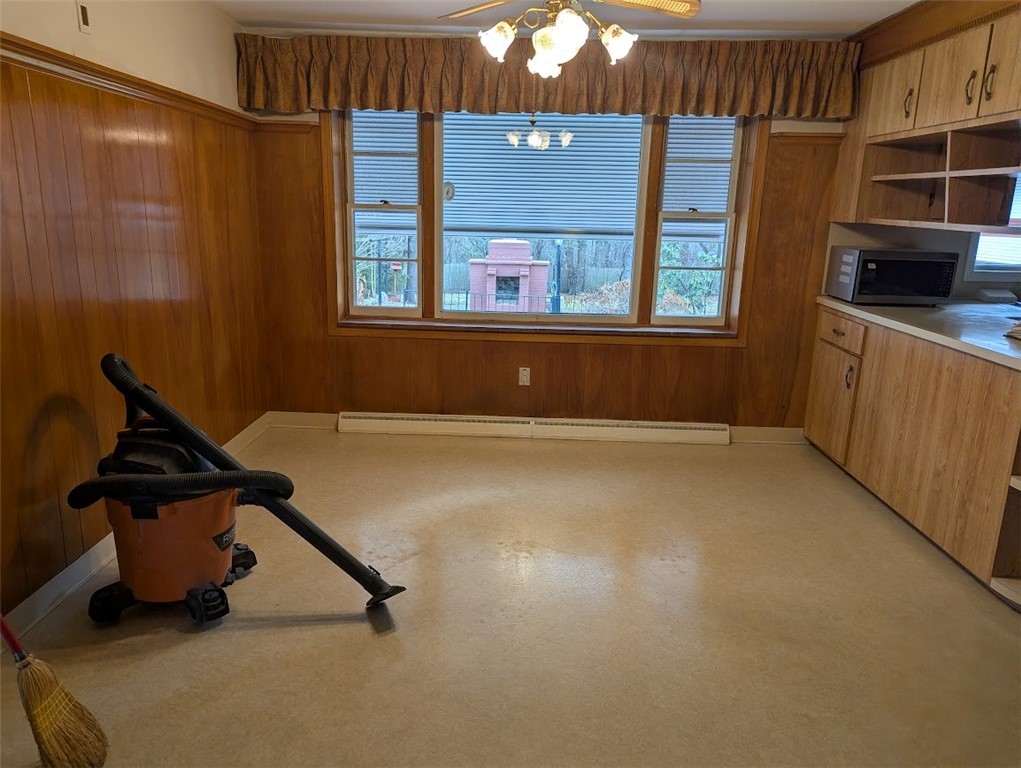 66 Scenic Drive Warwick, RI 02886 - Photo 3 of 16