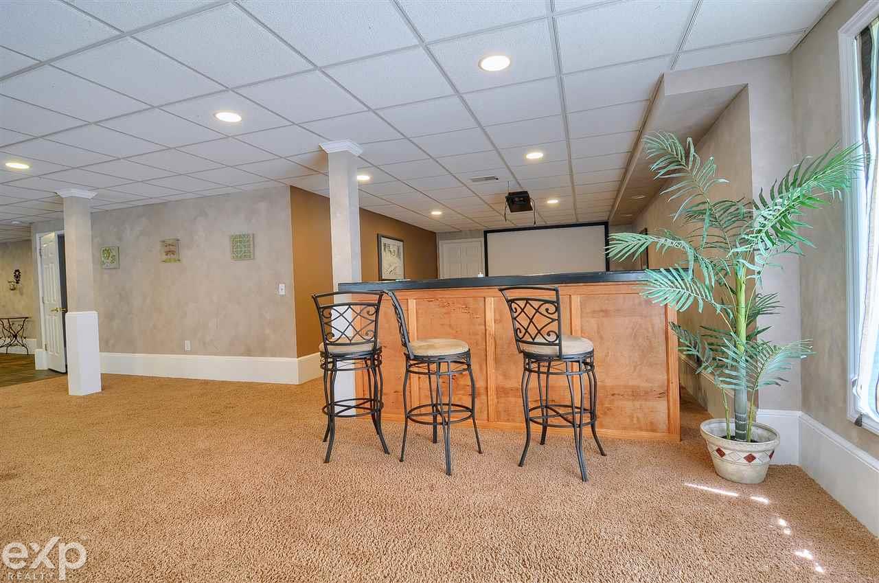 60525 Balmoral Way Rochester, MI 48306 - Photo 42 of 55 50022629-41.JPG