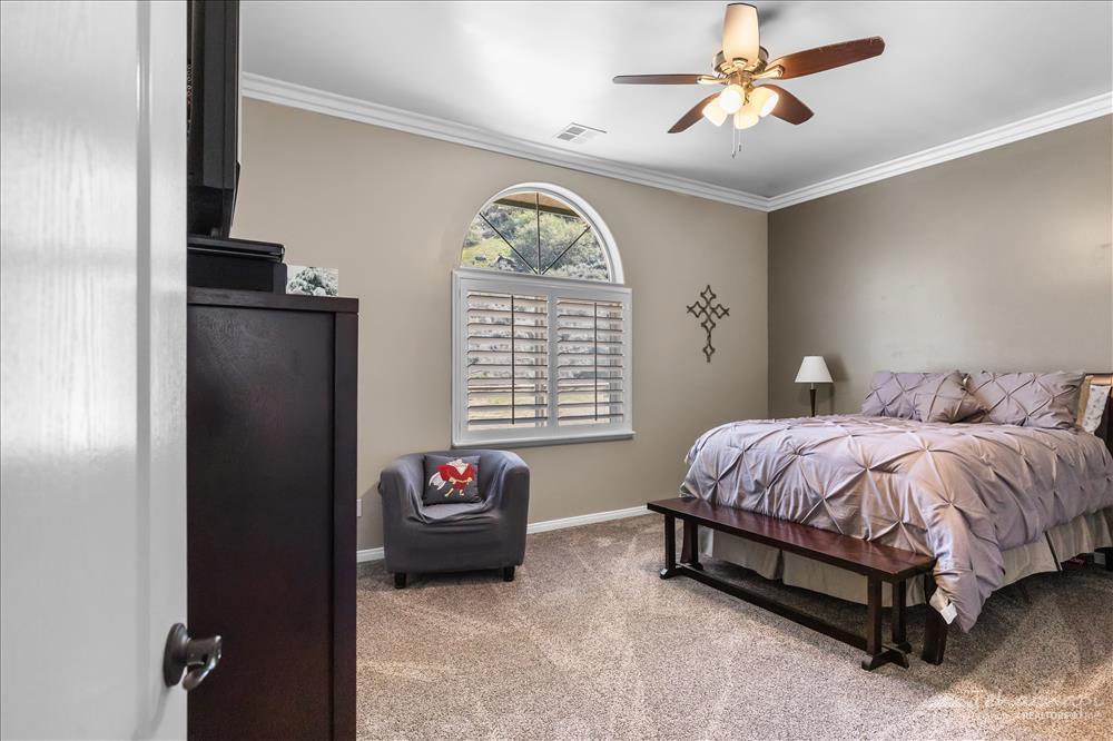 26050 Cumberland Road Tehachapi, CA 93561 - Photo 30 of 68 Gallery Image 30