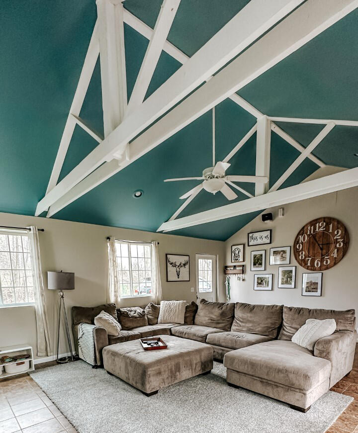 9375 Parmalee Road Middleville, MI 49333 - Photo 5 of 19 great room 2