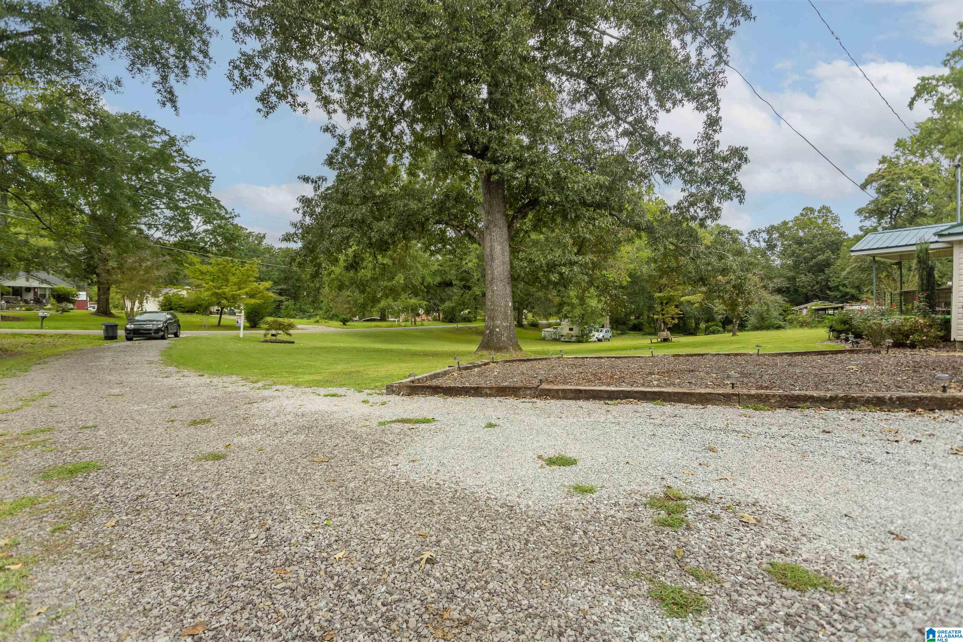 336 Glenn Chapel Road Gardendale, AL 35071 - Photo 11 of 44