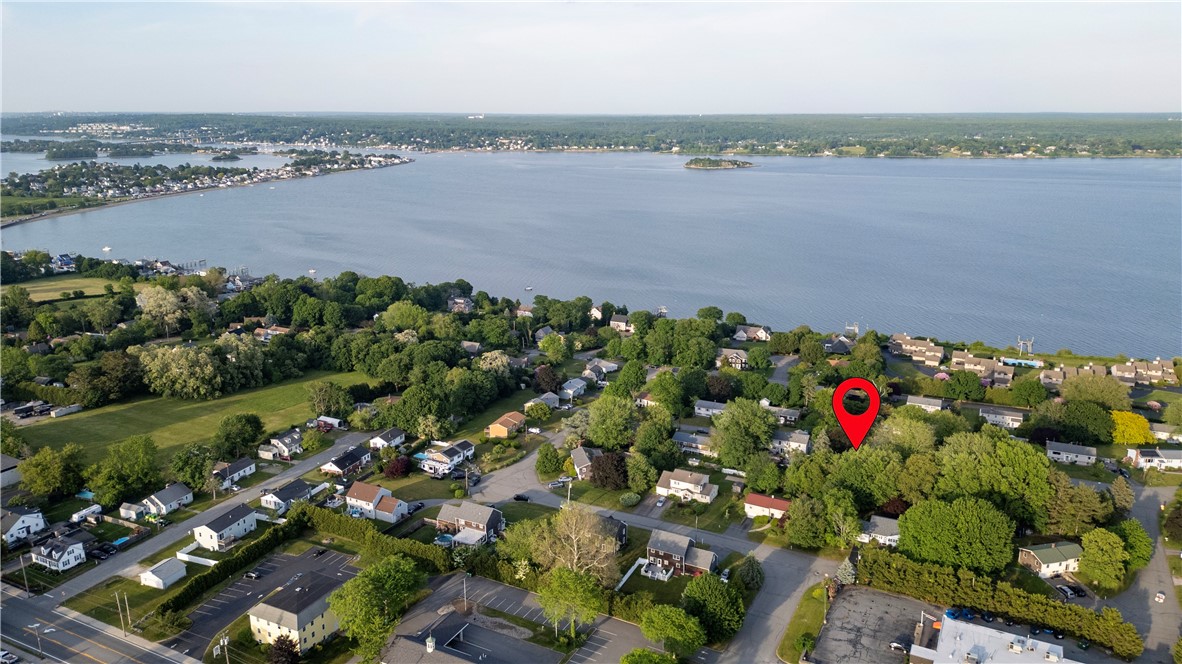 26 Seneca Road Portsmouth, RI 02871 - Photo 3 of 44 A beautiful coastal location!