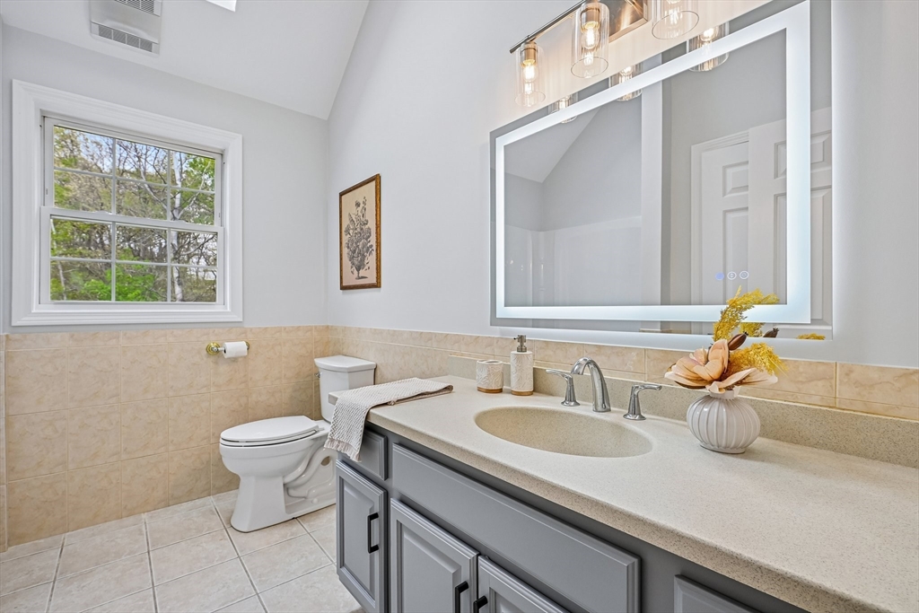 30 Clews Street Shrewsbury, MA 01545 - Photo 28 of 39