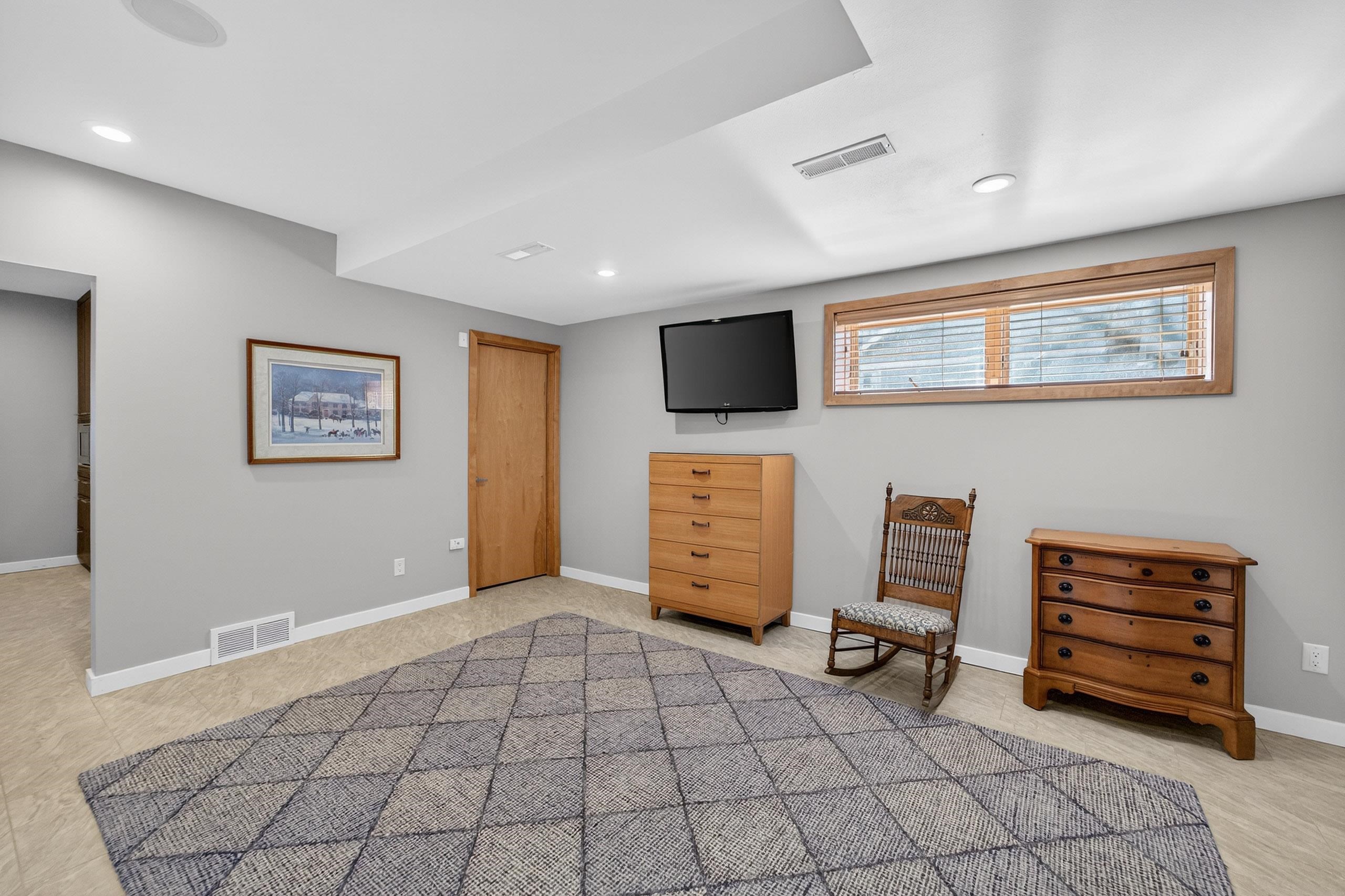6833 Phil Lewis Way Middleton, WI 53562 - Photo 34 of 69