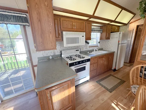 $65,400 | 27-78 Woodhaven, Sublette, IL 61367