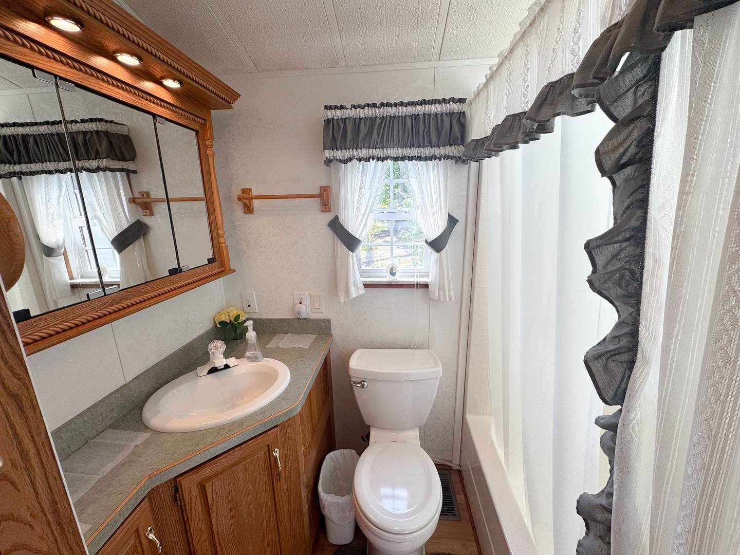 27-78 Woodhaven Sublette, IL 61367 - Photo 18 of 18