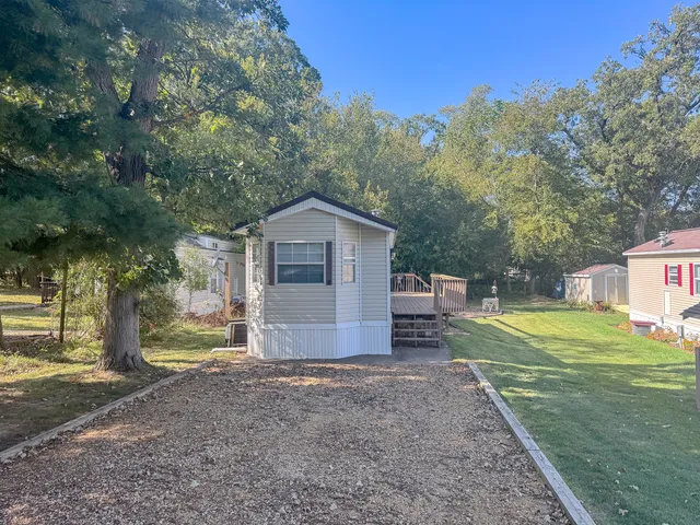 $66,900 | 27-78 Woodhaven, Sublette, IL 61367