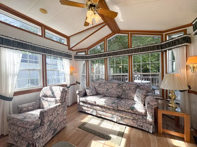 $66,900 | 27-78 Woodhaven, Sublette, IL 61367