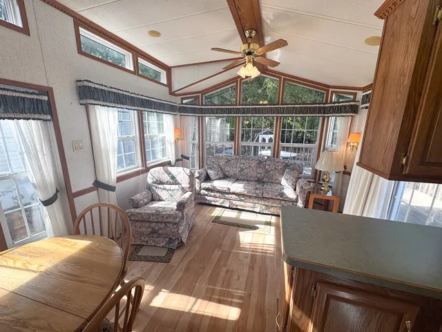 $66,900 | 27-78 Woodhaven, Sublette, IL 61367