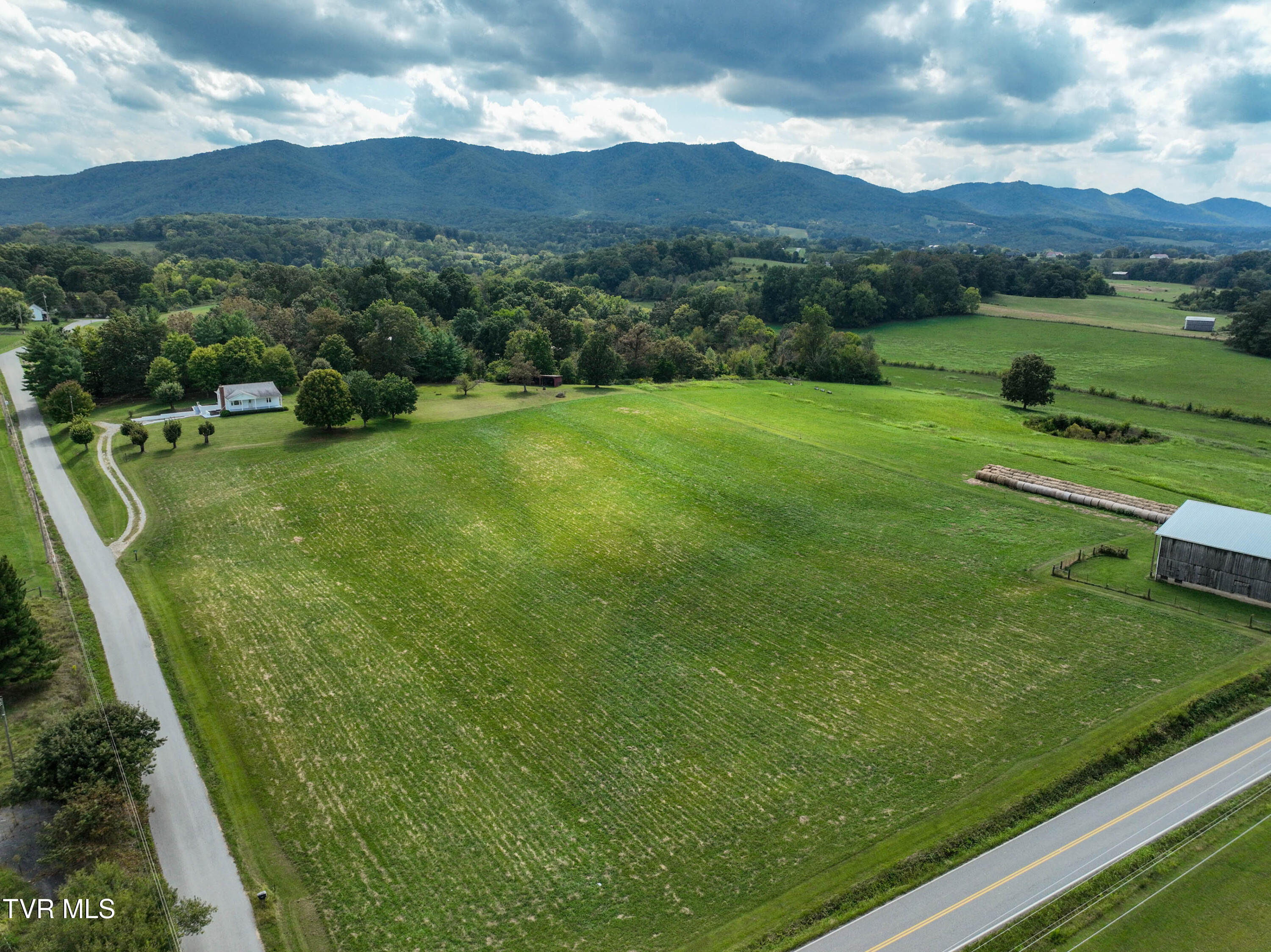Tbd Dodd Branch Road Greeneville, TN 37743 - Photo 5 of 31 1160 Dodd Branch Rd Drone Sangid-4