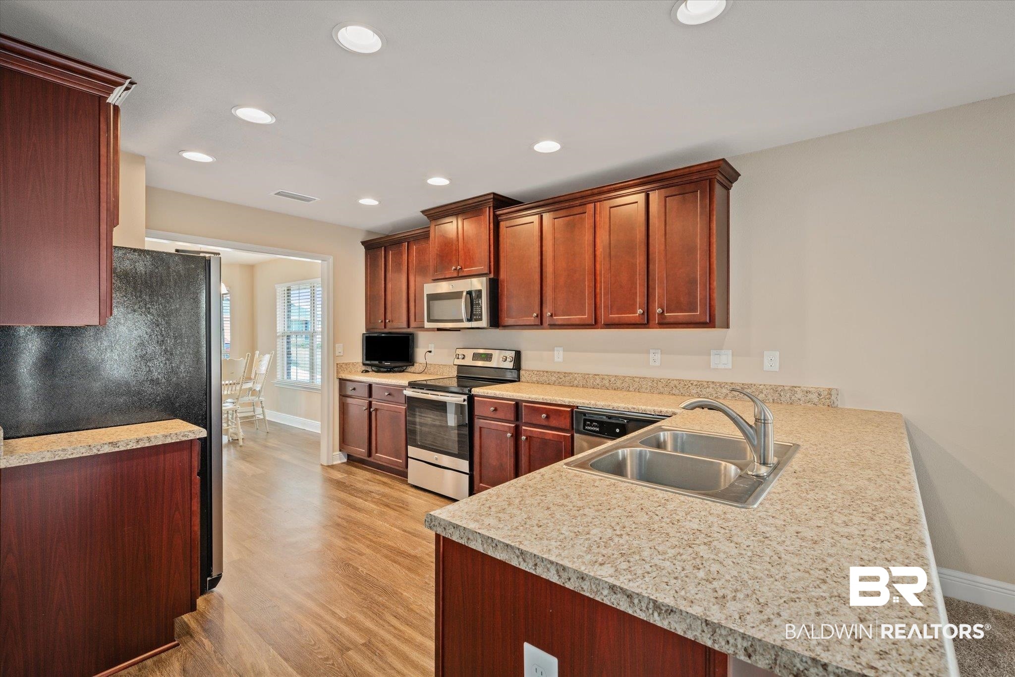 8860 Allay Lane Foley, AL 36535 - Photo 5 of 32