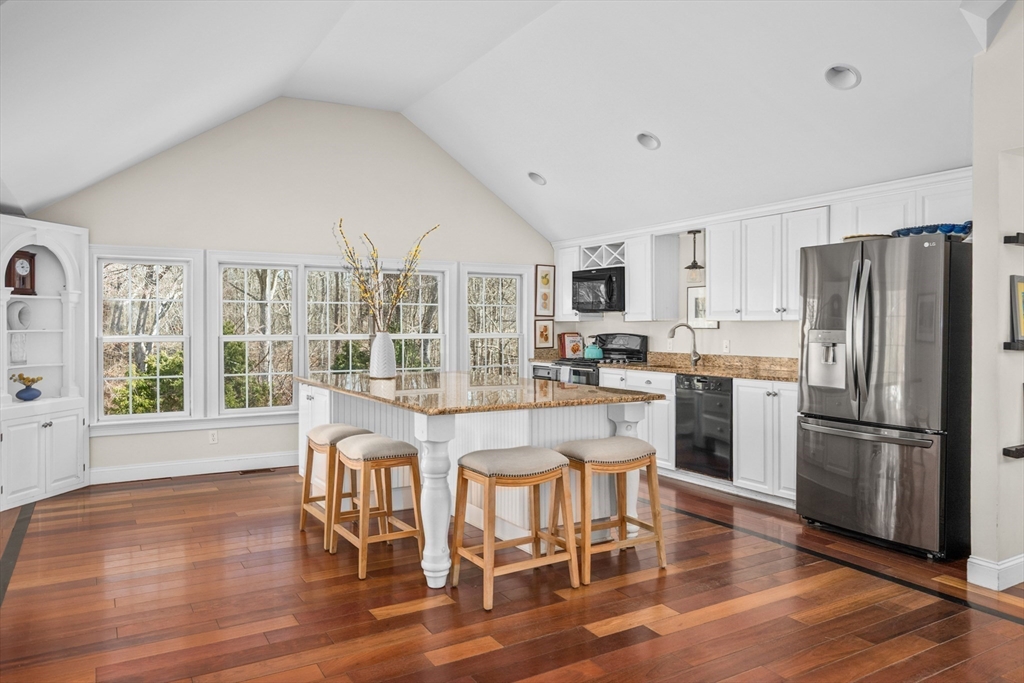 108 Main Street Barnstable, MA 02635 - Photo 17 of 42