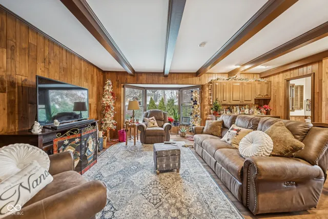 $379,900 | 77 McKinley Boulevard, Terre Haute, IN 47803