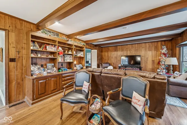 $379,900 | 77 McKinley Boulevard, Terre Haute, IN 47803