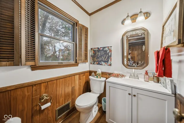 $379,900 | 77 McKinley Boulevard, Terre Haute, IN 47803