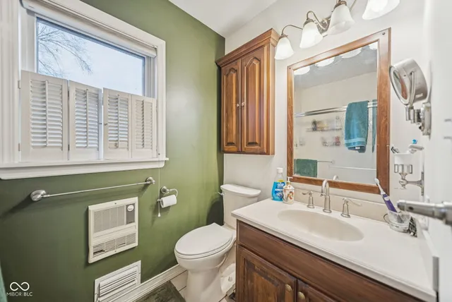 $379,900 | 77 McKinley Boulevard, Terre Haute, IN 47803