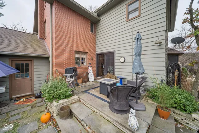 $379,900 | 77 McKinley Boulevard, Terre Haute, IN 47803