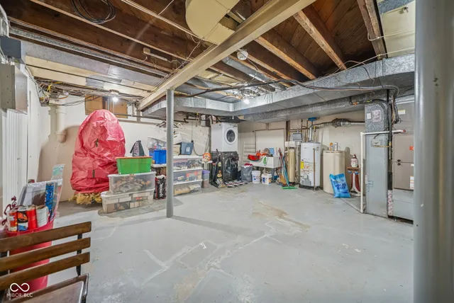 $379,900 | 77 McKinley Boulevard, Terre Haute, IN 47803