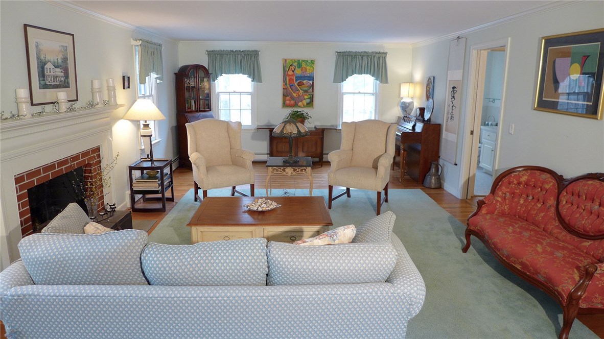 20 Signal Ridge Way East Greenwich, RI 02818 - Photo 5 of 28 Gallery Image 5