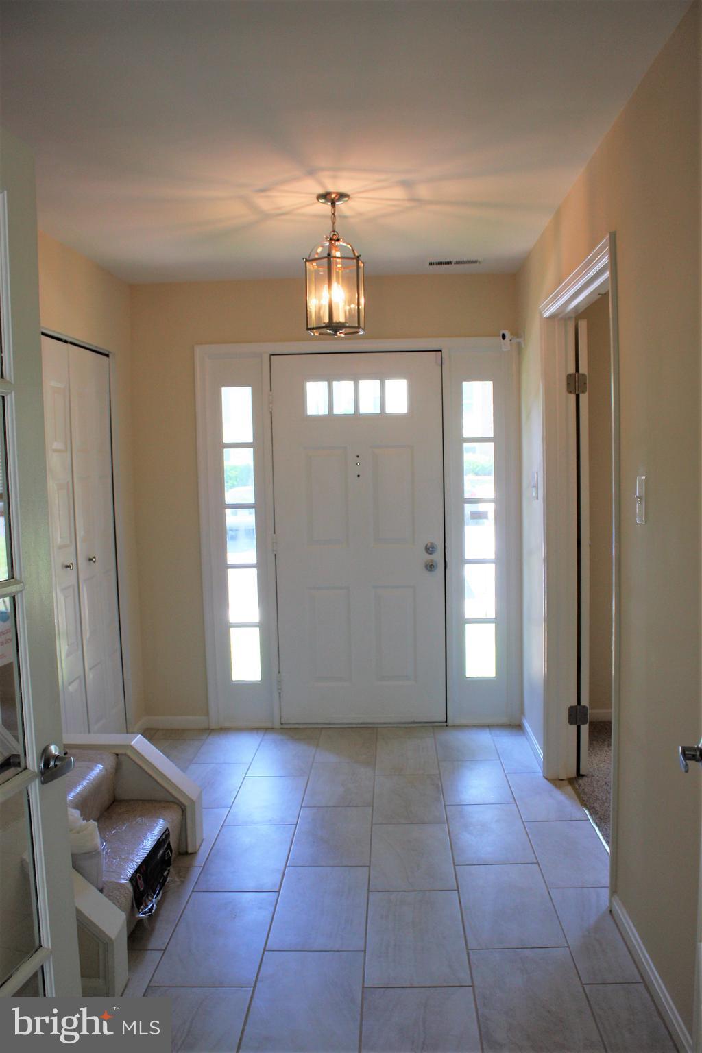 7305 Rokeby Drive Manassas, VA 20109 - Photo 3 of 30 Foyer Area