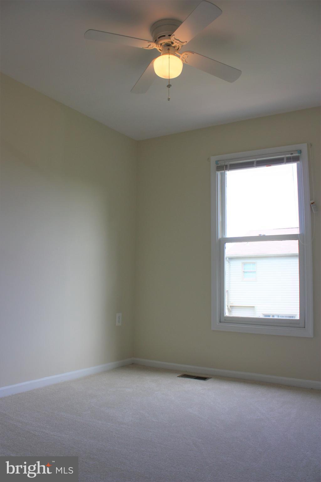 7305 Rokeby Drive Manassas, VA 20109 - Photo 23 of 30 Bedroom 3 with ceiling fan