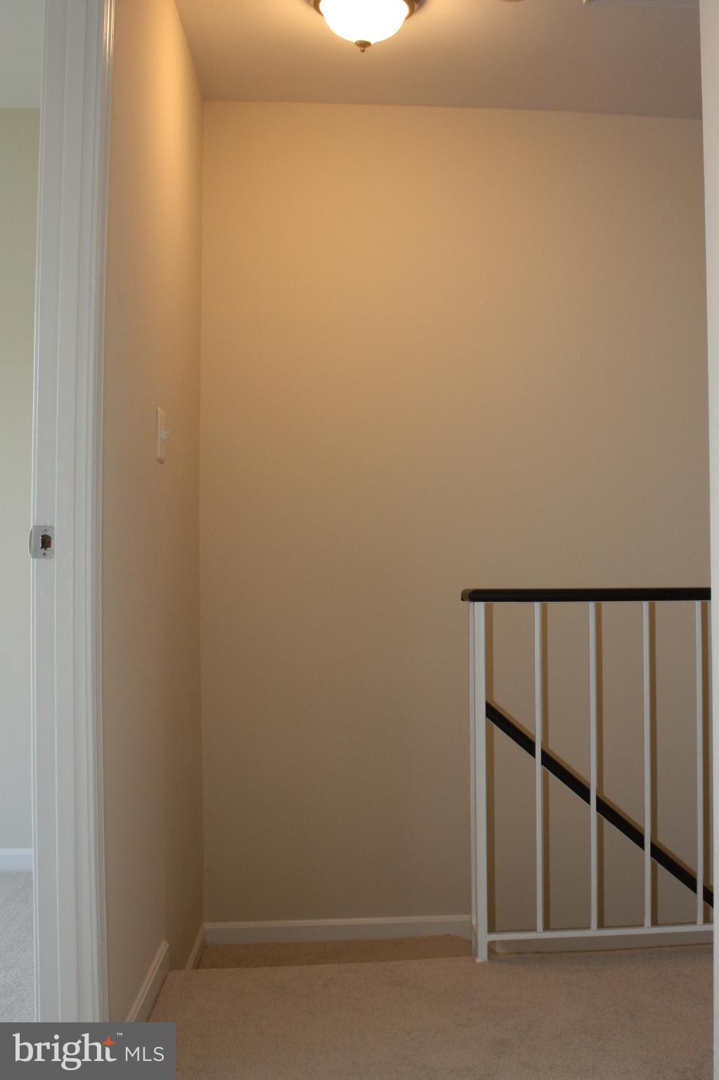 7305 Rokeby Drive Manassas, VA 20109 - Photo 24 of 30 Upstairs Hall