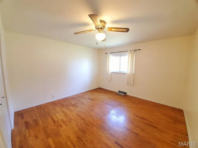 $187,000 | 406 South Cherry Street, Lewistown, MO 63452