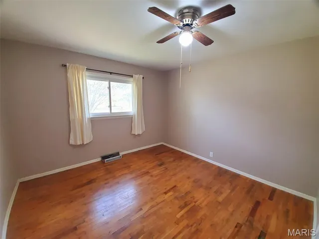 $187,000 | 406 South Cherry Street, Lewistown, MO 63452