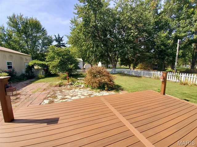 $187,000 | 406 South Cherry Street, Lewistown, MO 63452