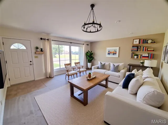 $187,000 | 406 South Cherry Street, Lewistown, MO 63452