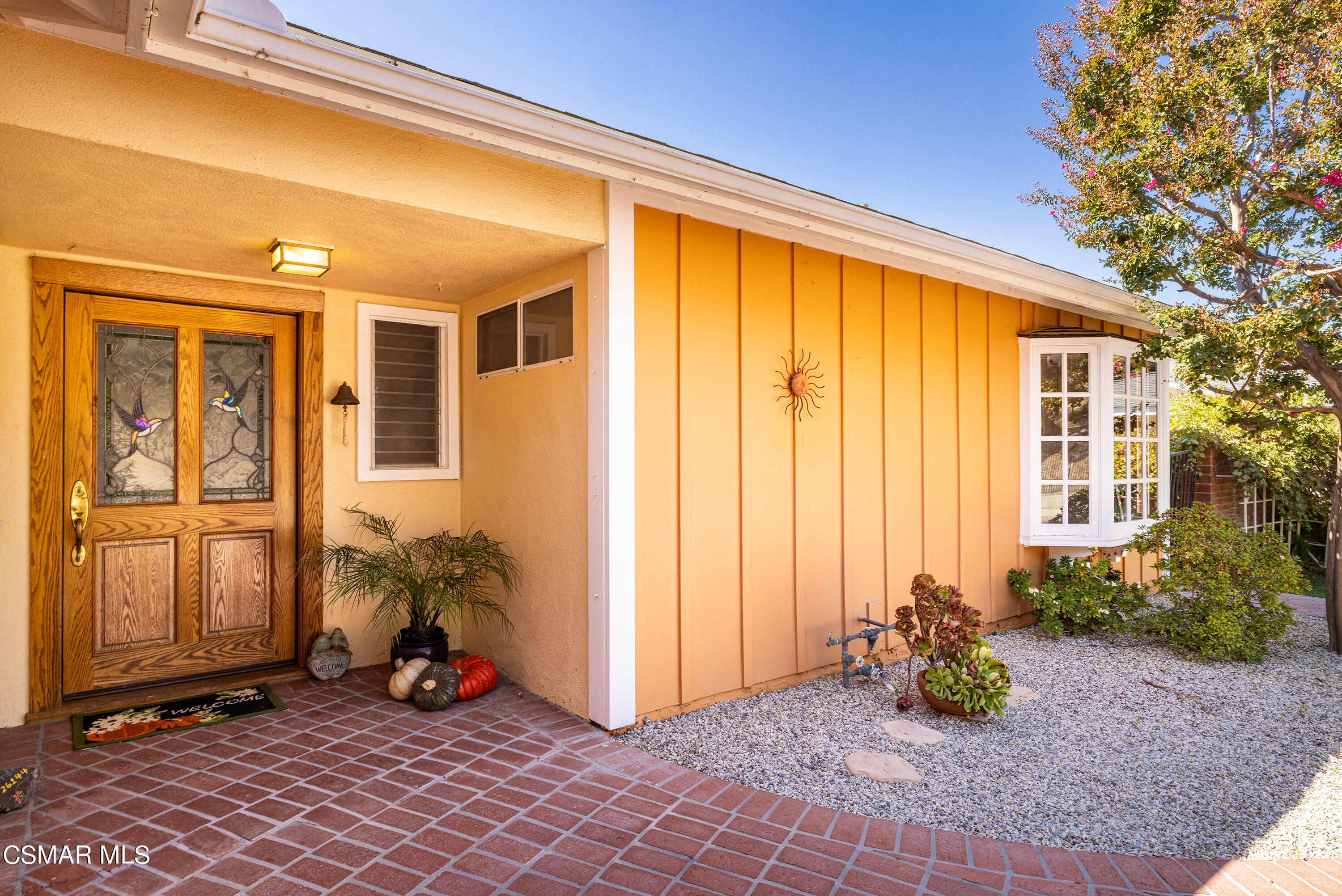 26144 Adamor Road Calabasas, CA 91302 - Photo 2 of 26 Adamor3