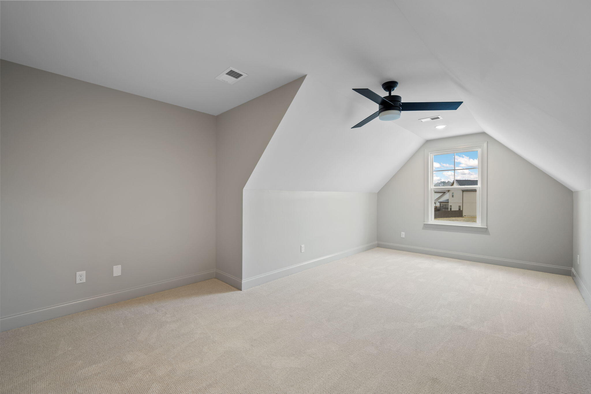 6706 Dharma Loop, Unit 66 Chattanooga, TN 37412 - Photo 27 of 39 6-web-or-mls-DSC_9183