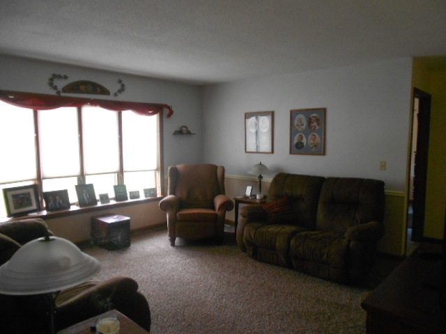3600 West Washington Road Ithaca, MI 48847 - Photo 4 of 25 1821119-3.JPG