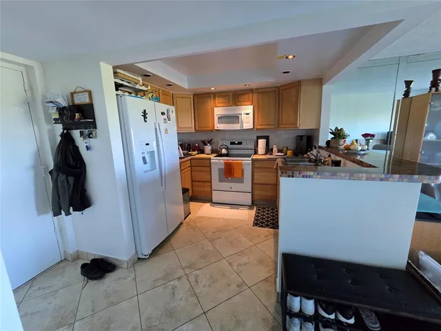 $219,900 | 1000 River Reach Drive, Unit 419, Fort Lauderdale, FL 33315